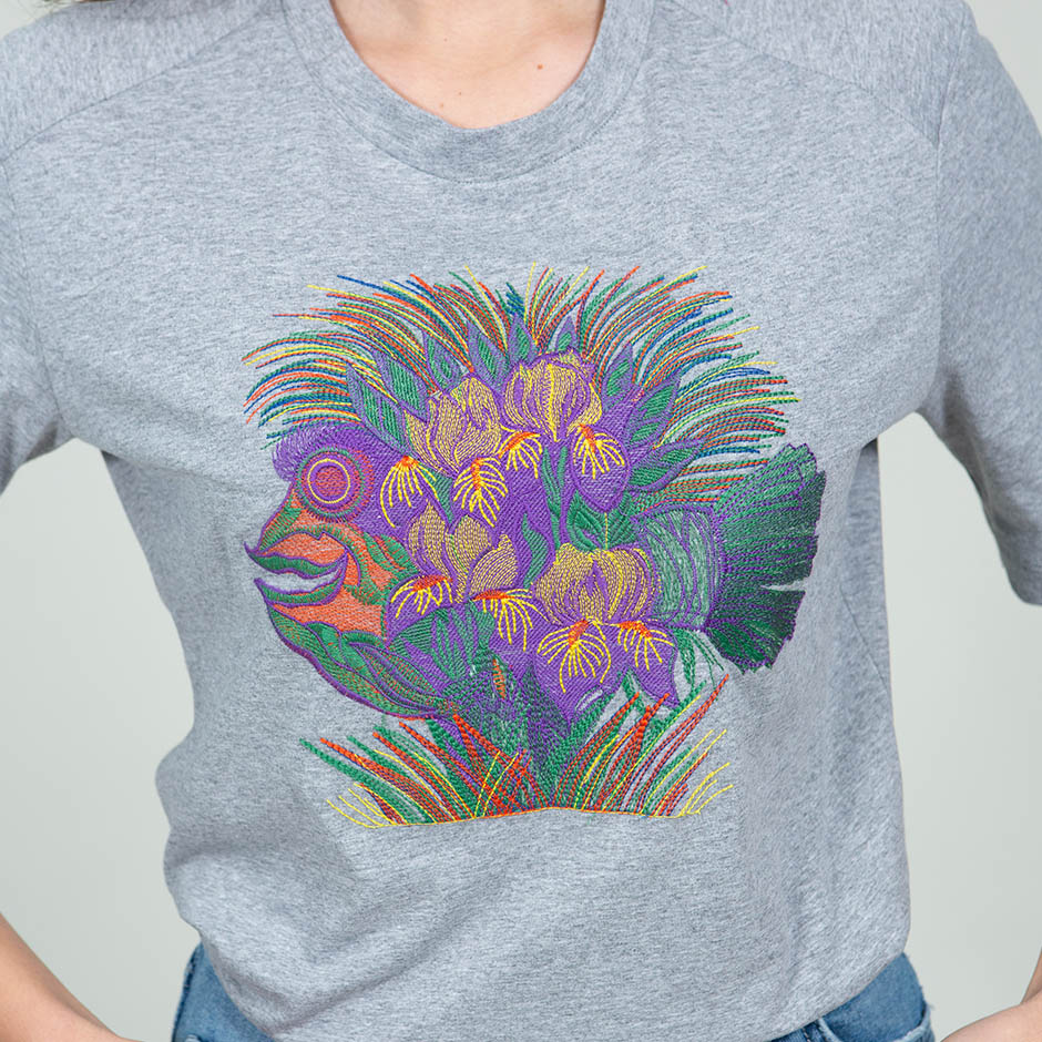 Профессиональная вышивка на одежде